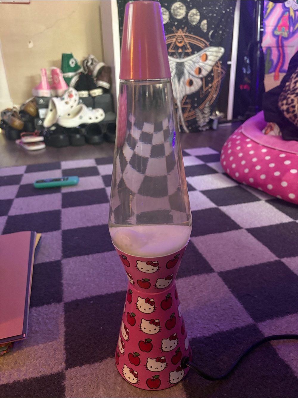 Hello Kitty Pink Lava Lamp